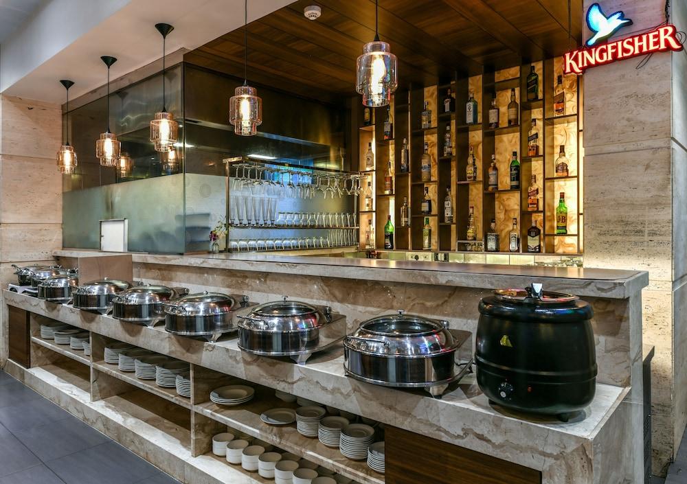 通加丽豪酒店 孟买 外观 照片
